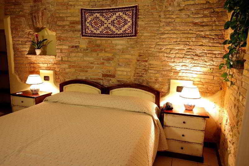 Arcobaleno Rooms Cagliari Exterior foto